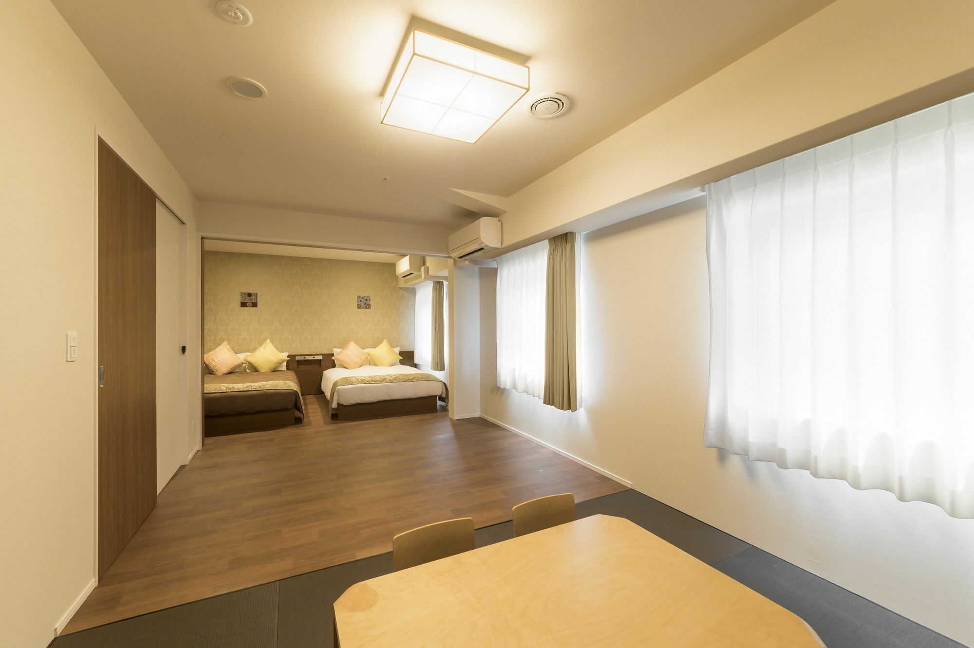 Sarasa Hotel Shin-Osaka Exterior photo